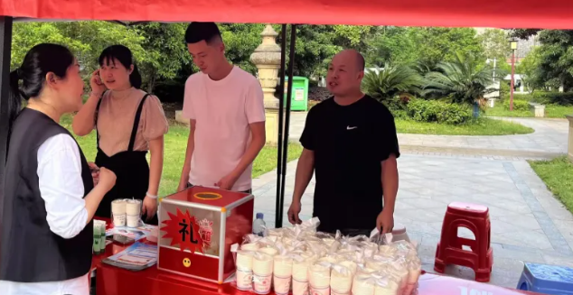 節(jié)水宣傳進社區(qū)，貼心守護“水”安全——和濟水務開展“便民服務進社區(qū)”主題活動